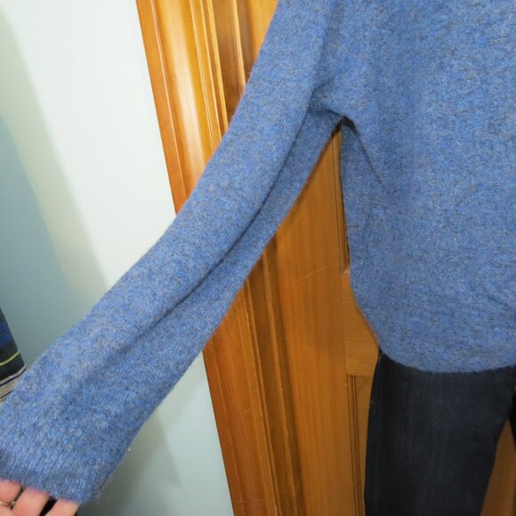 Oly Blue Sweater Scoop Neck Long Sleeve 5% Wool Size Large - Picture 5 of 10